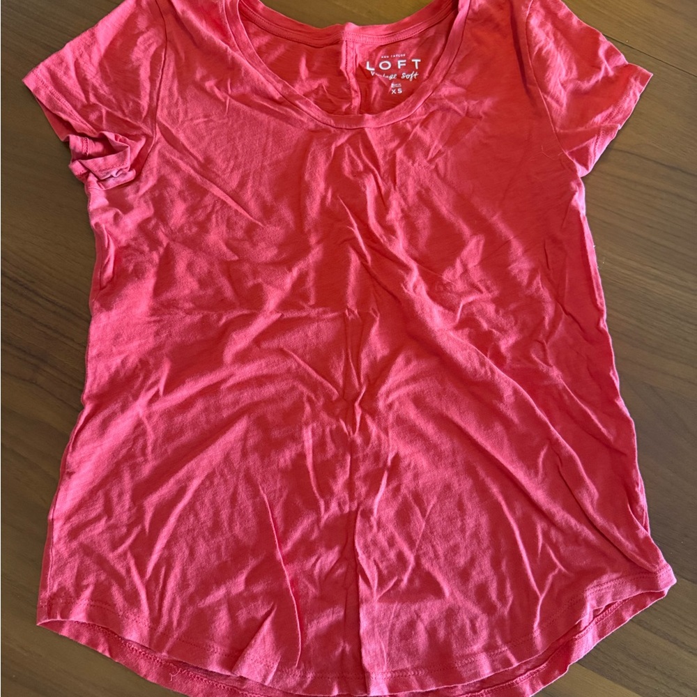 LOFT Red Short Sleeve Tee